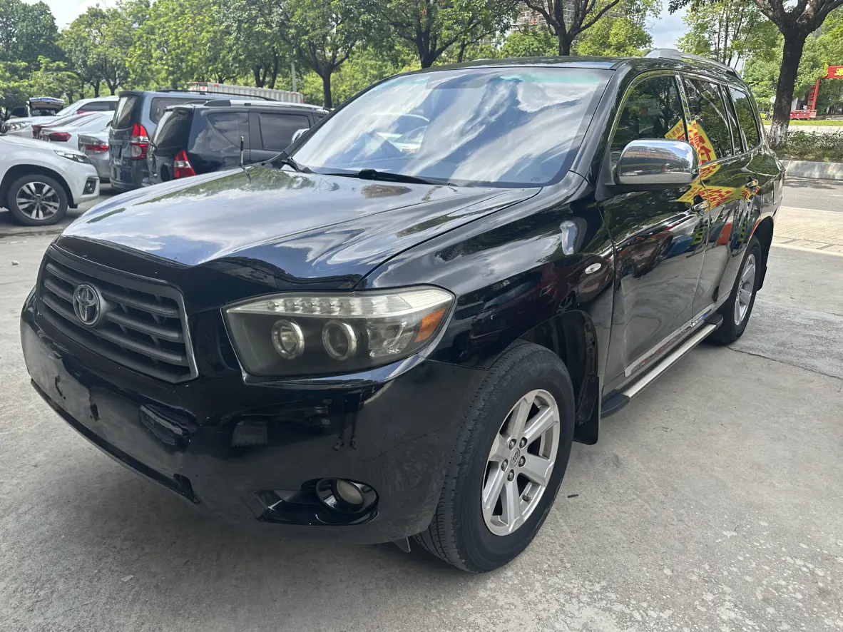 Toyota Highlander  из Китая