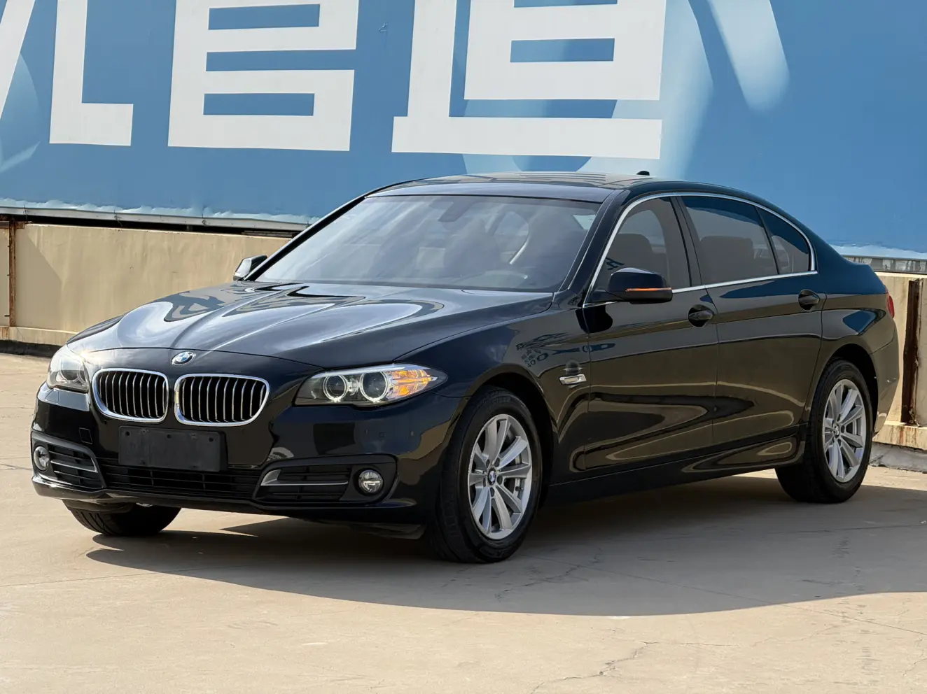 BMW 5 Series  из Китая