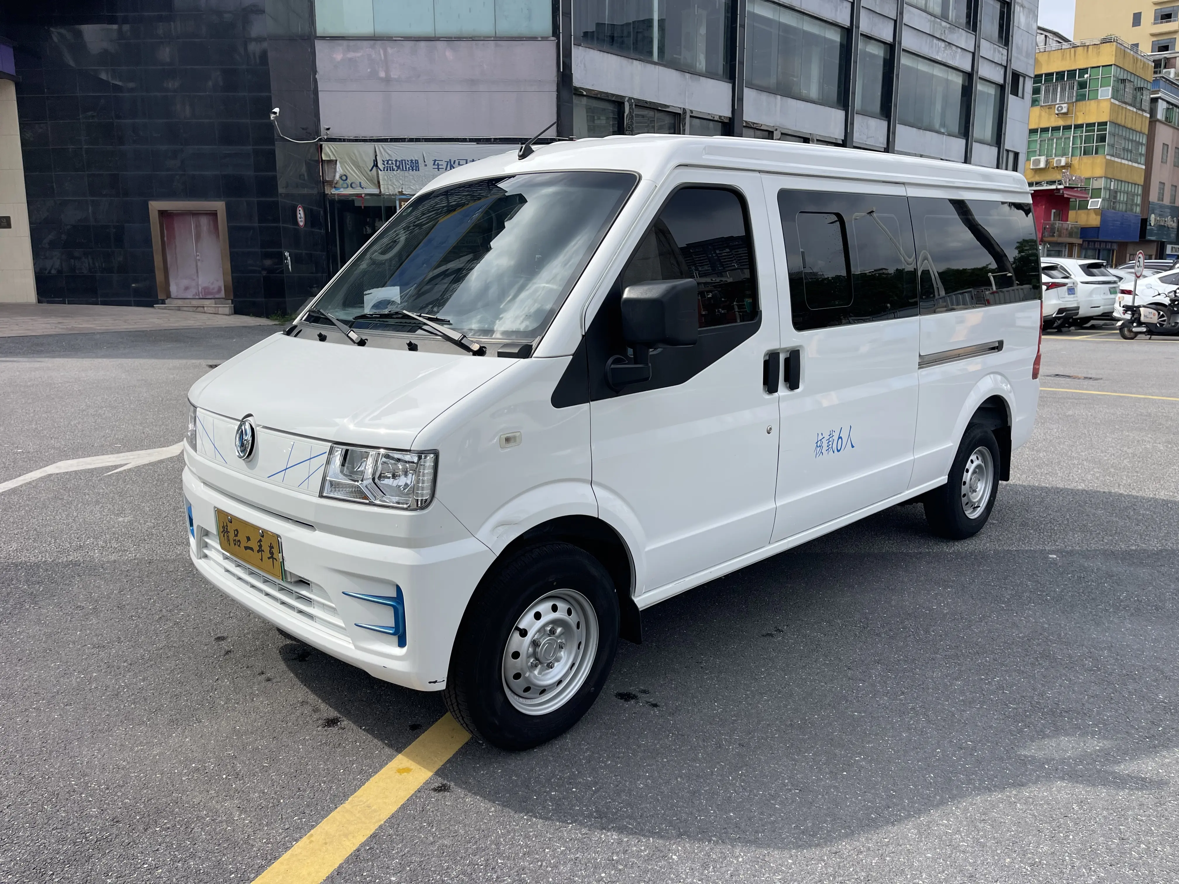 Dongfeng Xiaokang EC36Ⅱ  из Китая