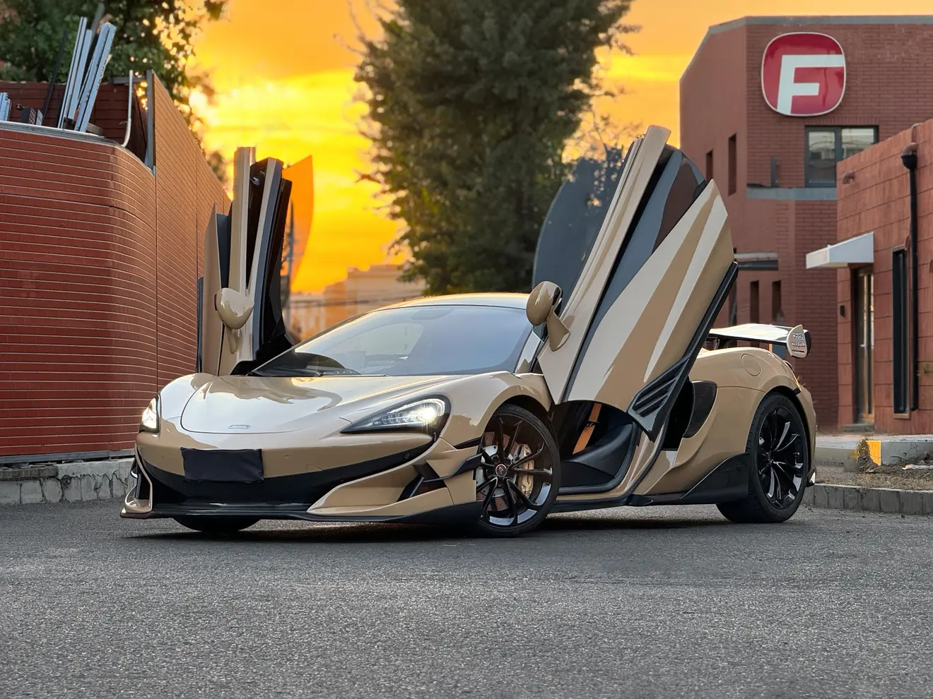 McLaren 540C