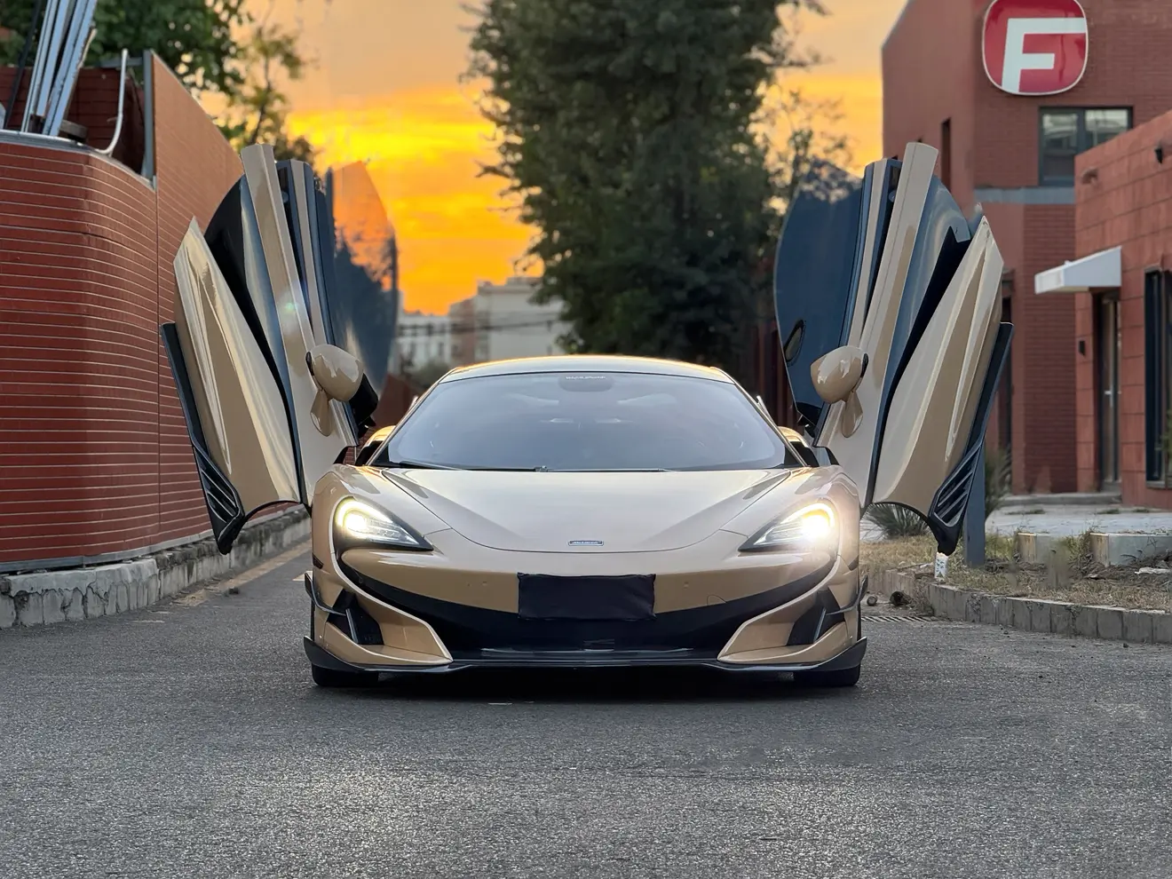 McLaren 540C