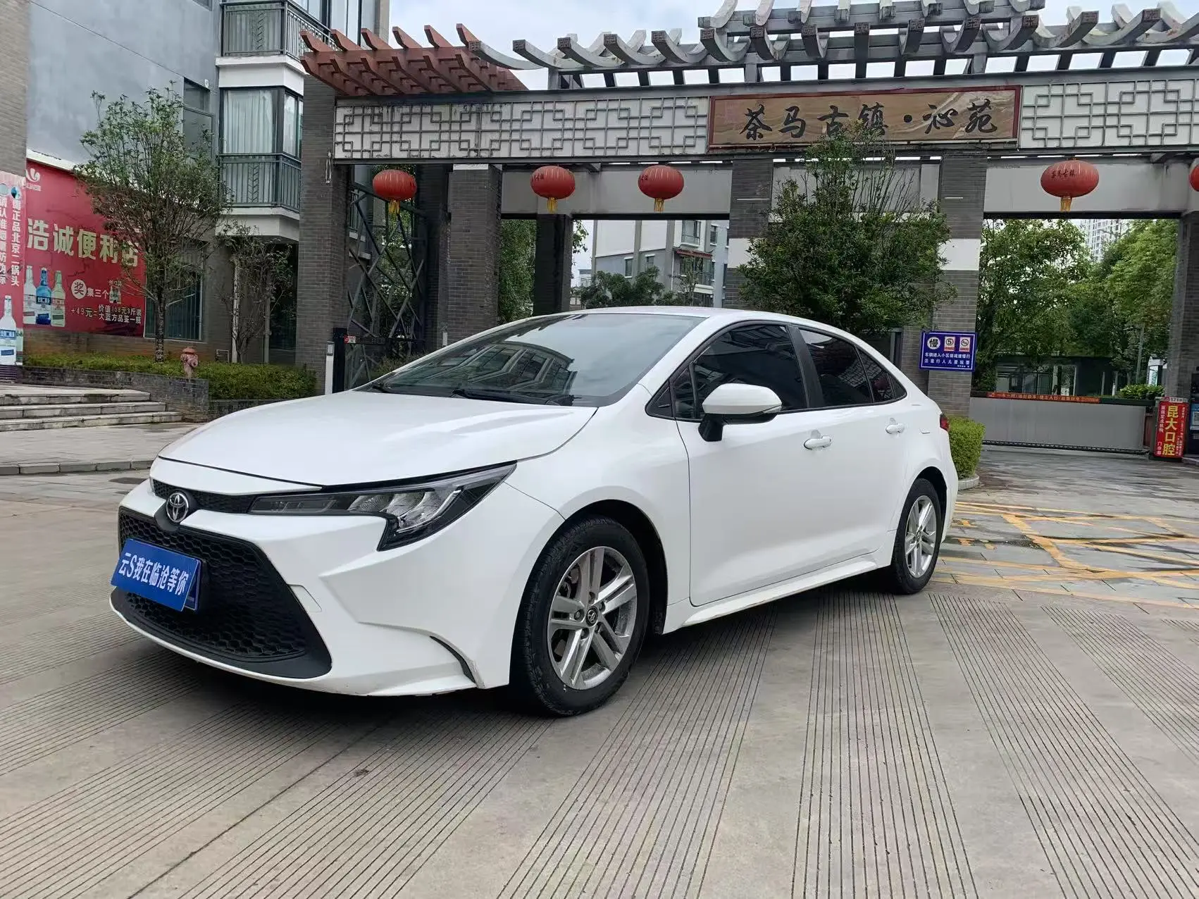 Toyota Levin (Lei Ling)  из Китая