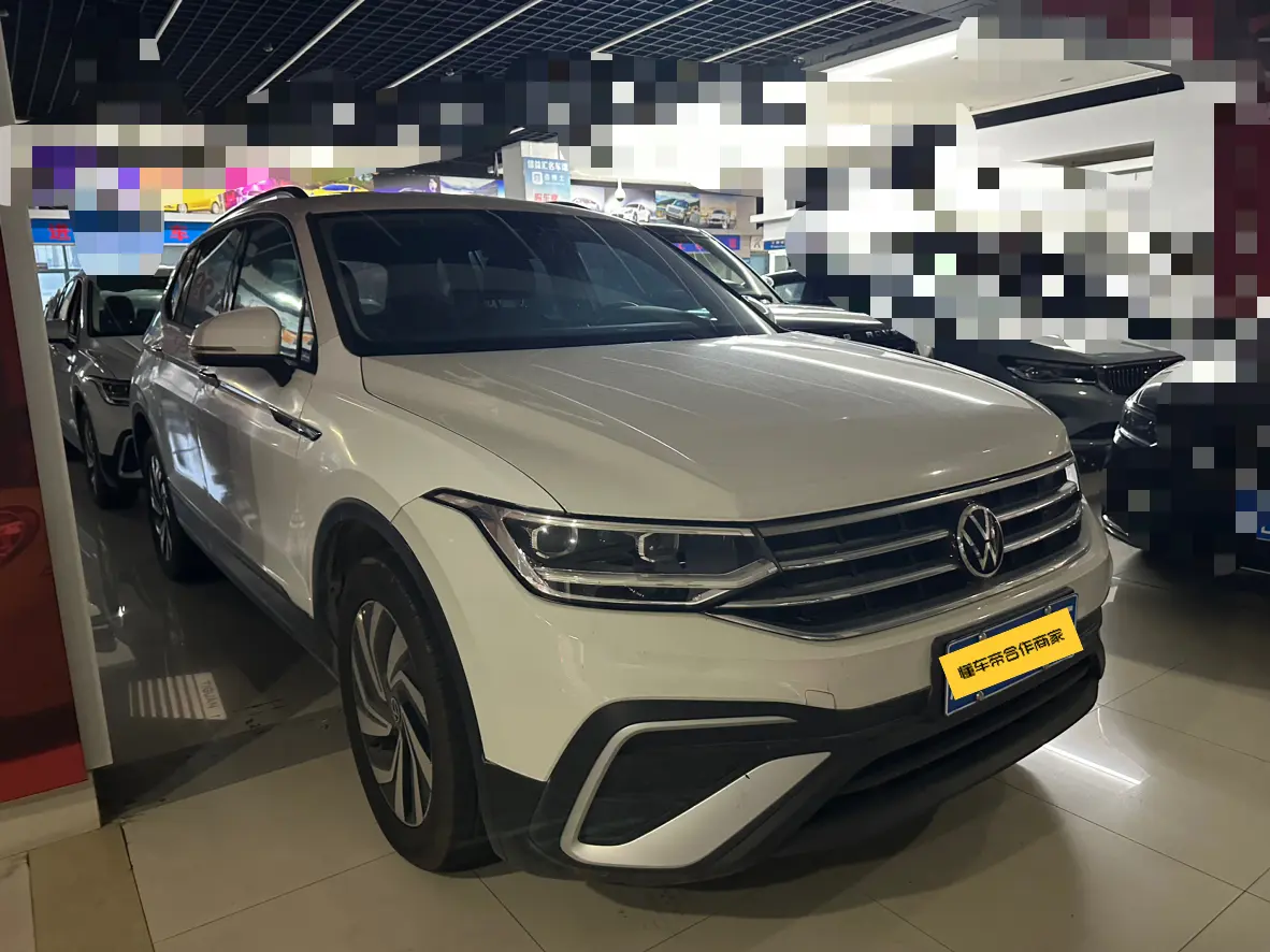 Volkswagen Tiguan L