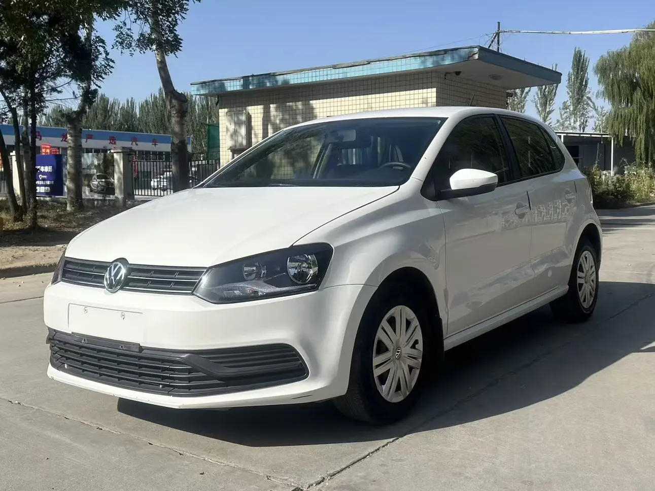 Volkswagen Polo  из Китая