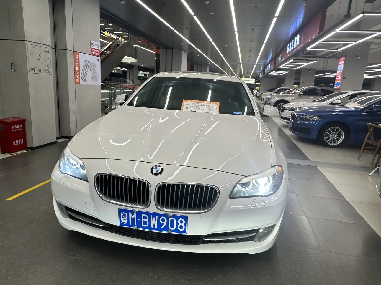 BMW 5 Series  из Китая