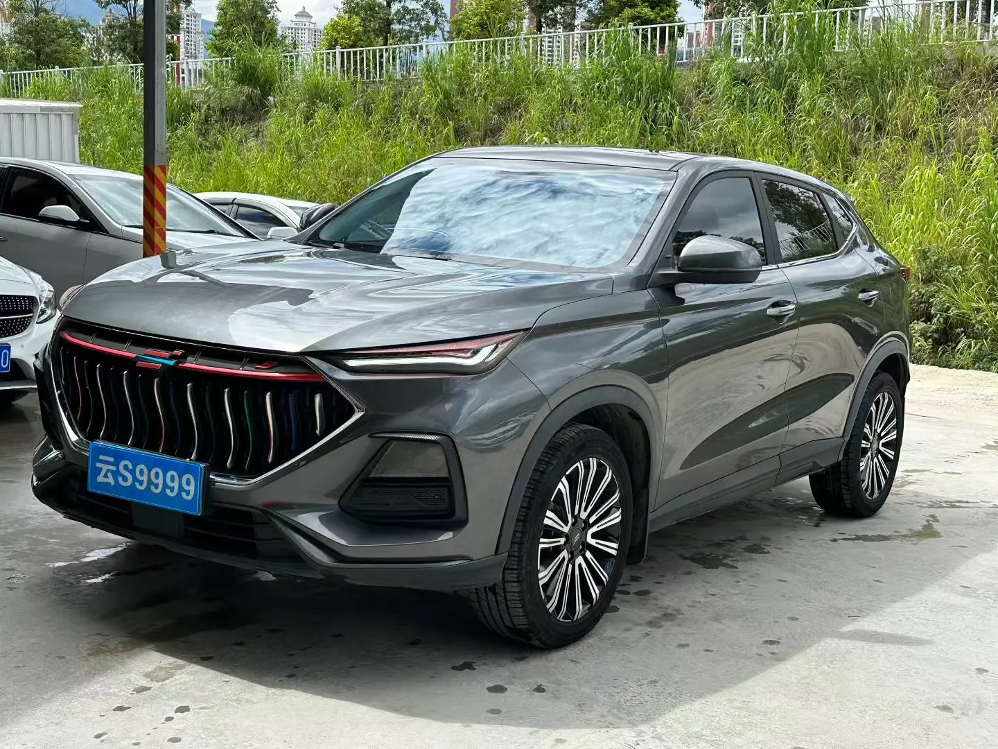 Oshan Changan Auchan X5