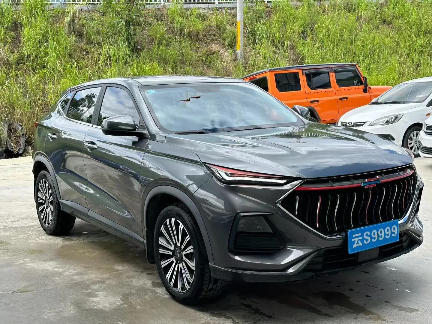 Oshan Changan Auchan X5