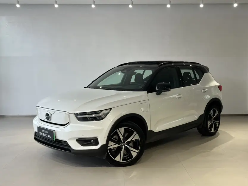 Volvo XC40 EV