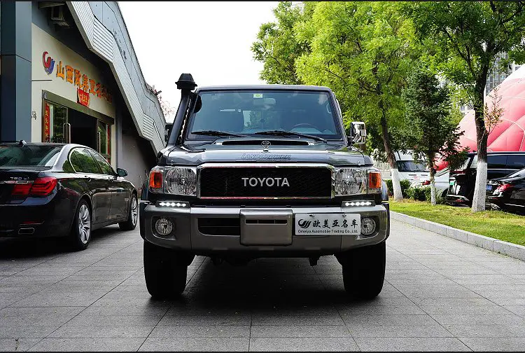 Toyota Land Cruiser 70 Series