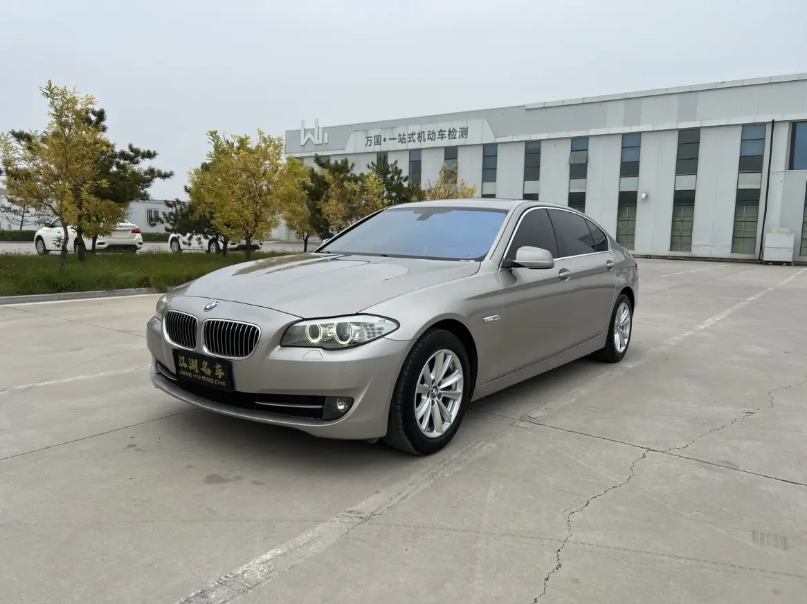 BMW 5 Series  из Китая