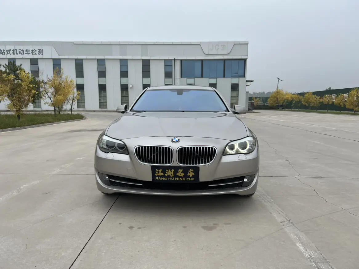 BMW 5 Series  из Китая