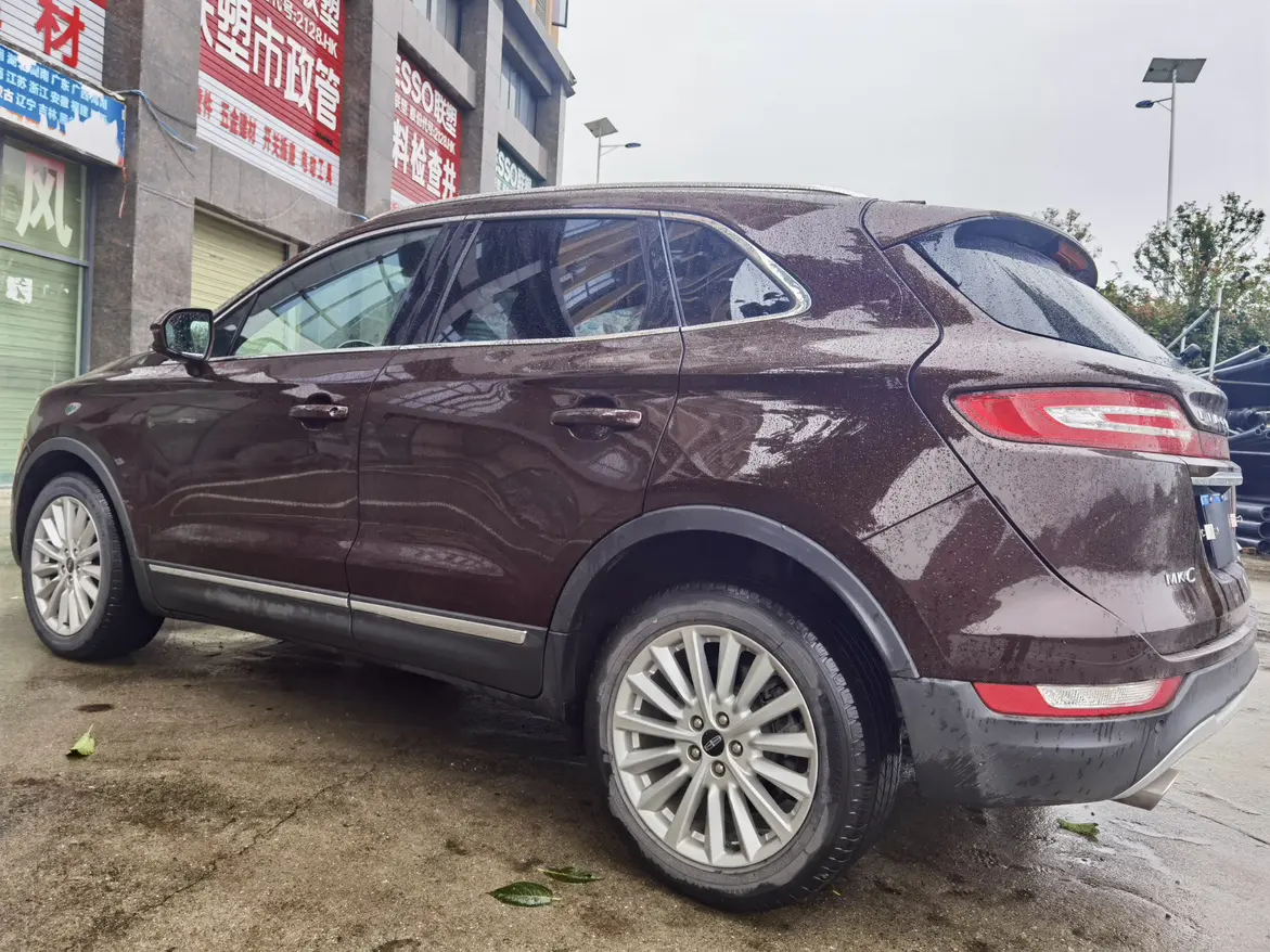 Lincoln MKC