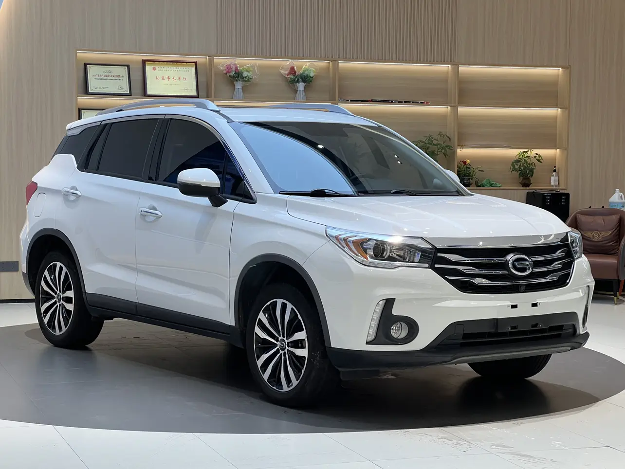GAC Trumpchi GS4 PHEV