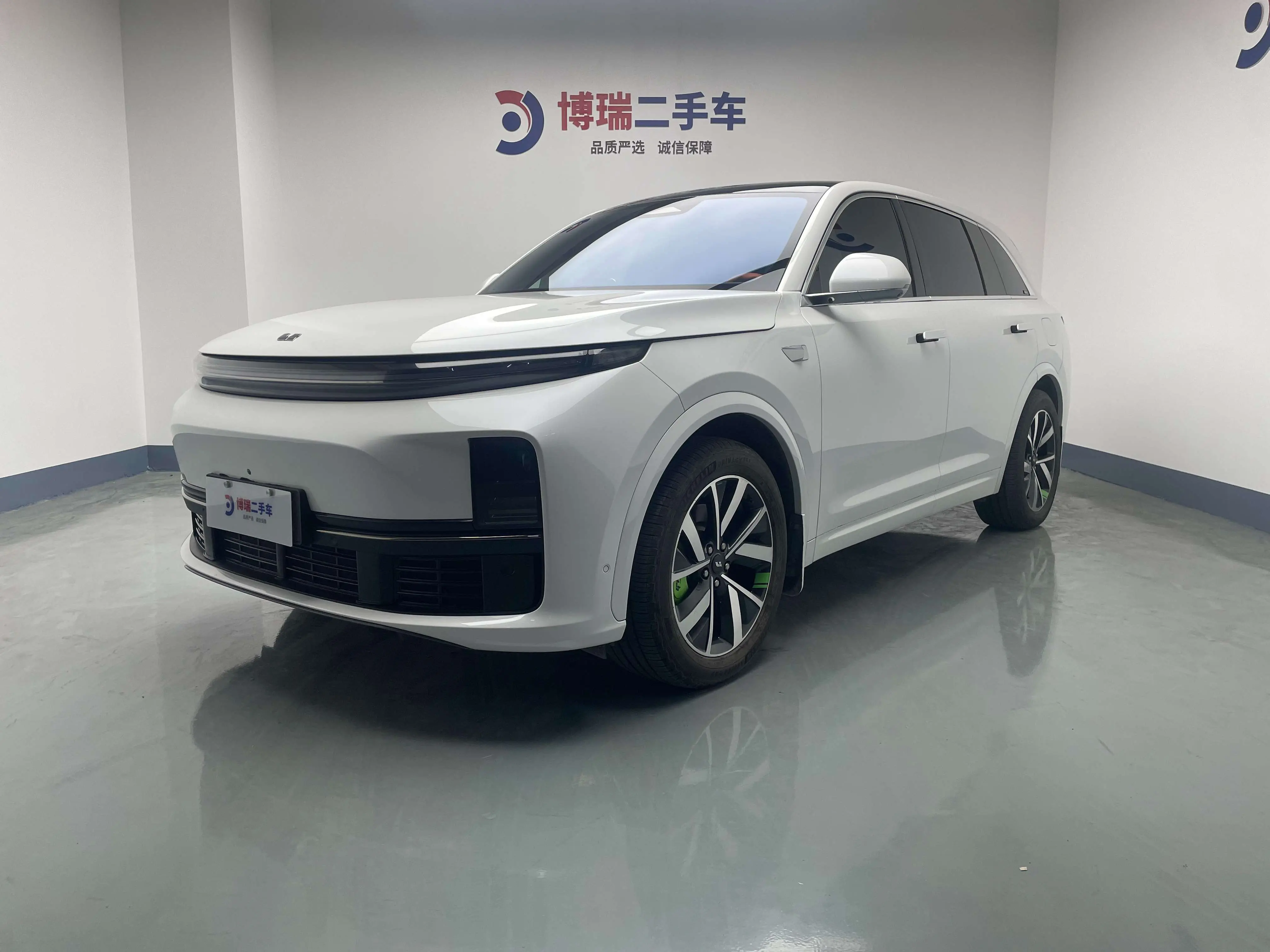 Li L7 (Ideal L7)  из Китая