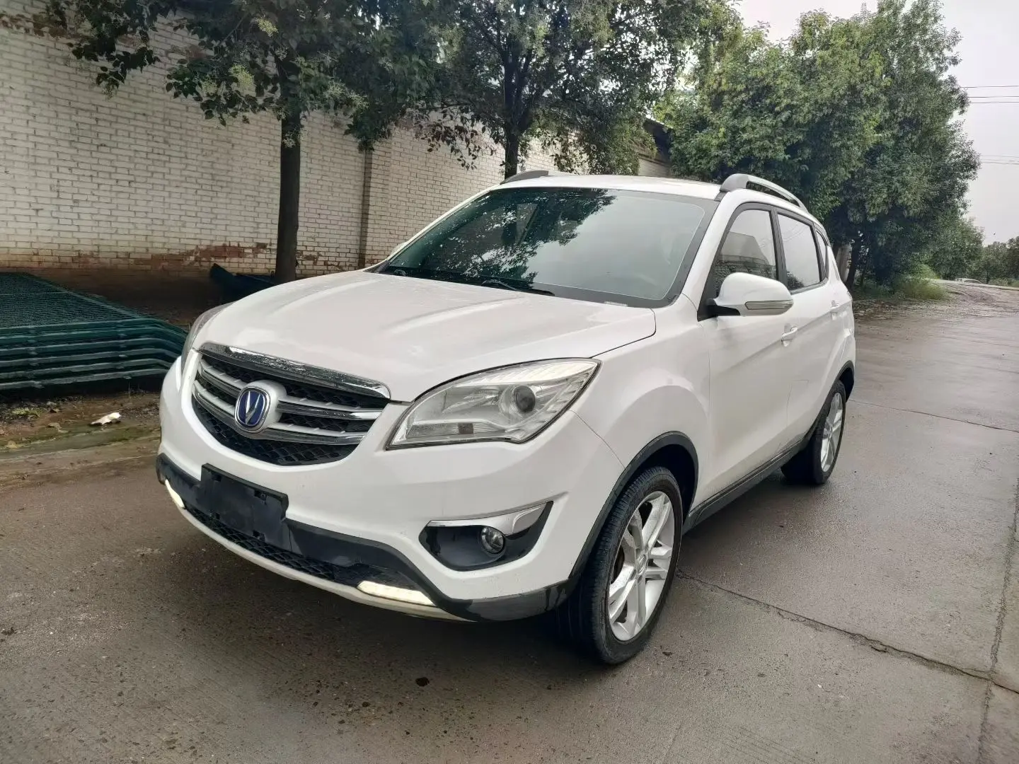 Changan CS35  из Китая
