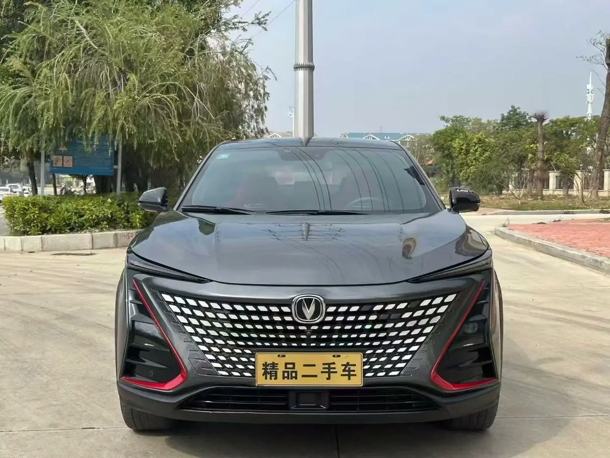 Changan UNI-T  из Китая