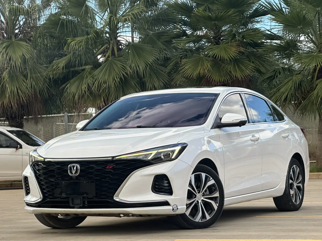 Changan Escape  из Китая