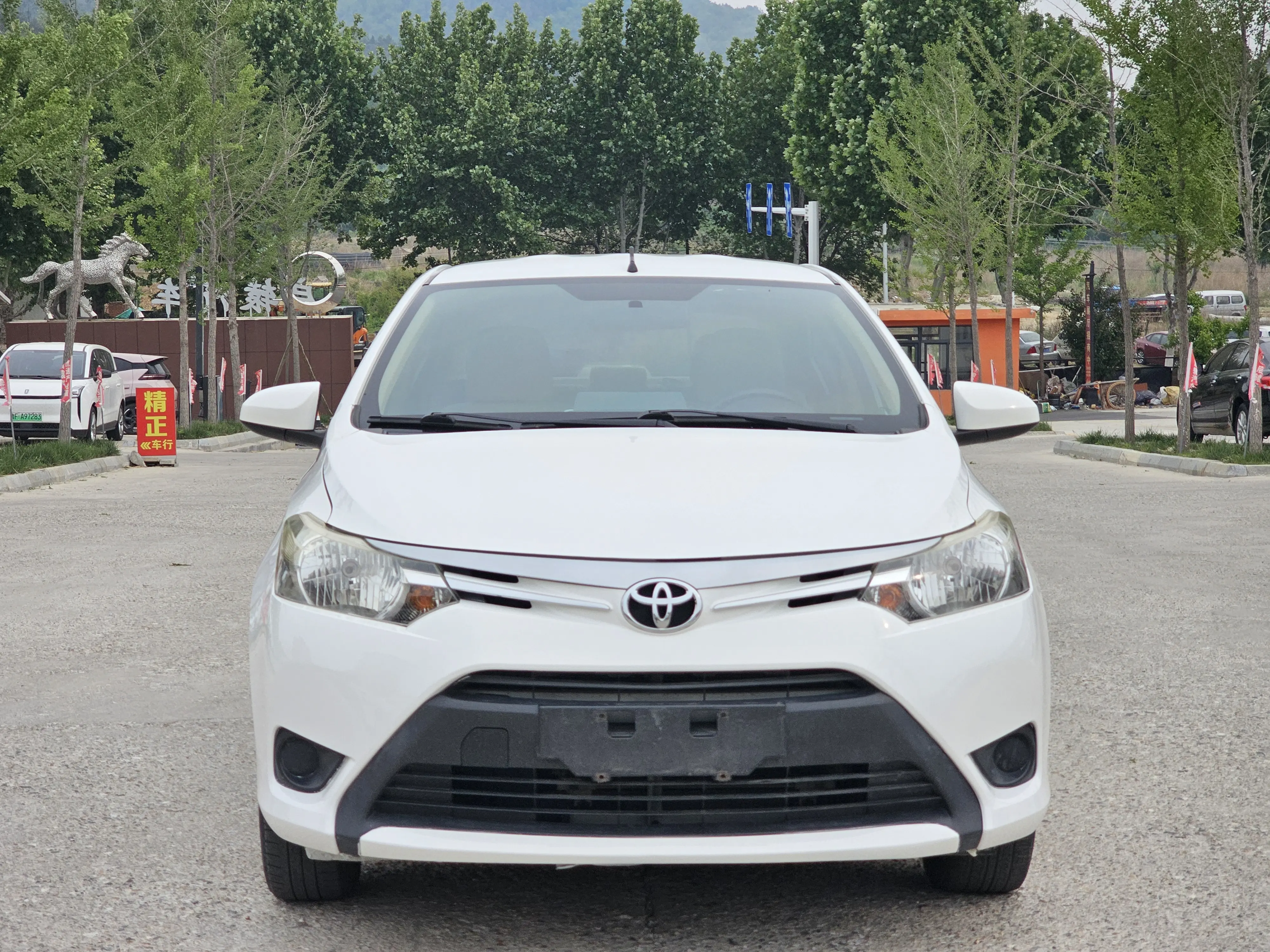 Toyota Vios  из Китая