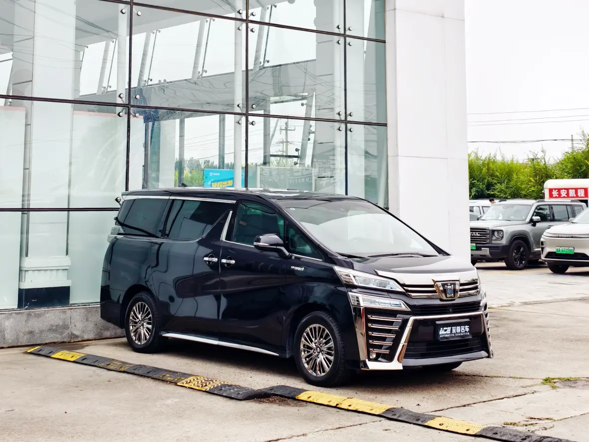 Toyota Crown Wellfire