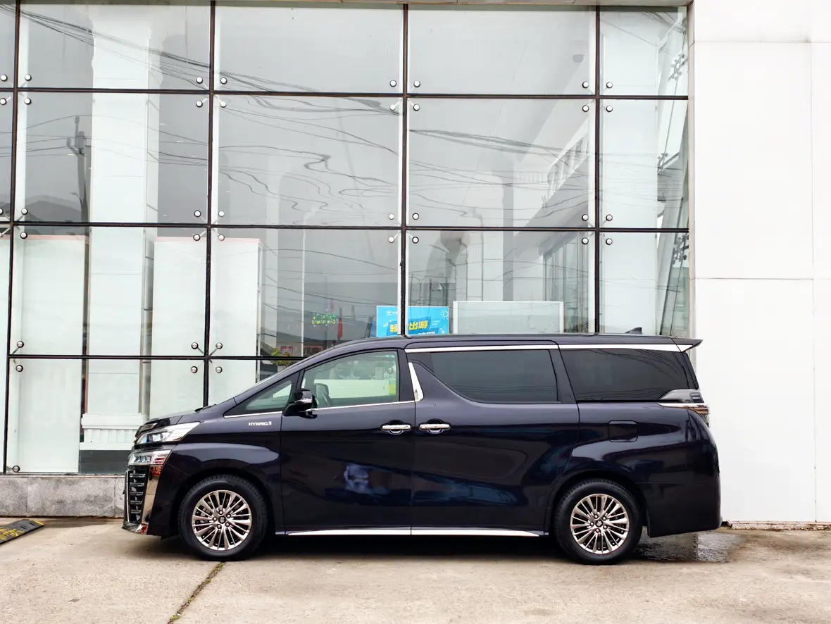 Toyota Crown Wellfire