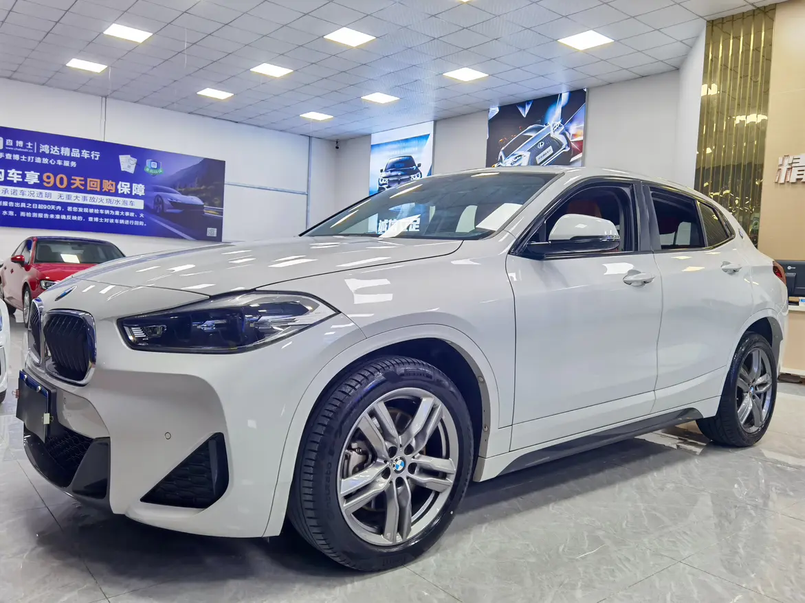 BMW X2