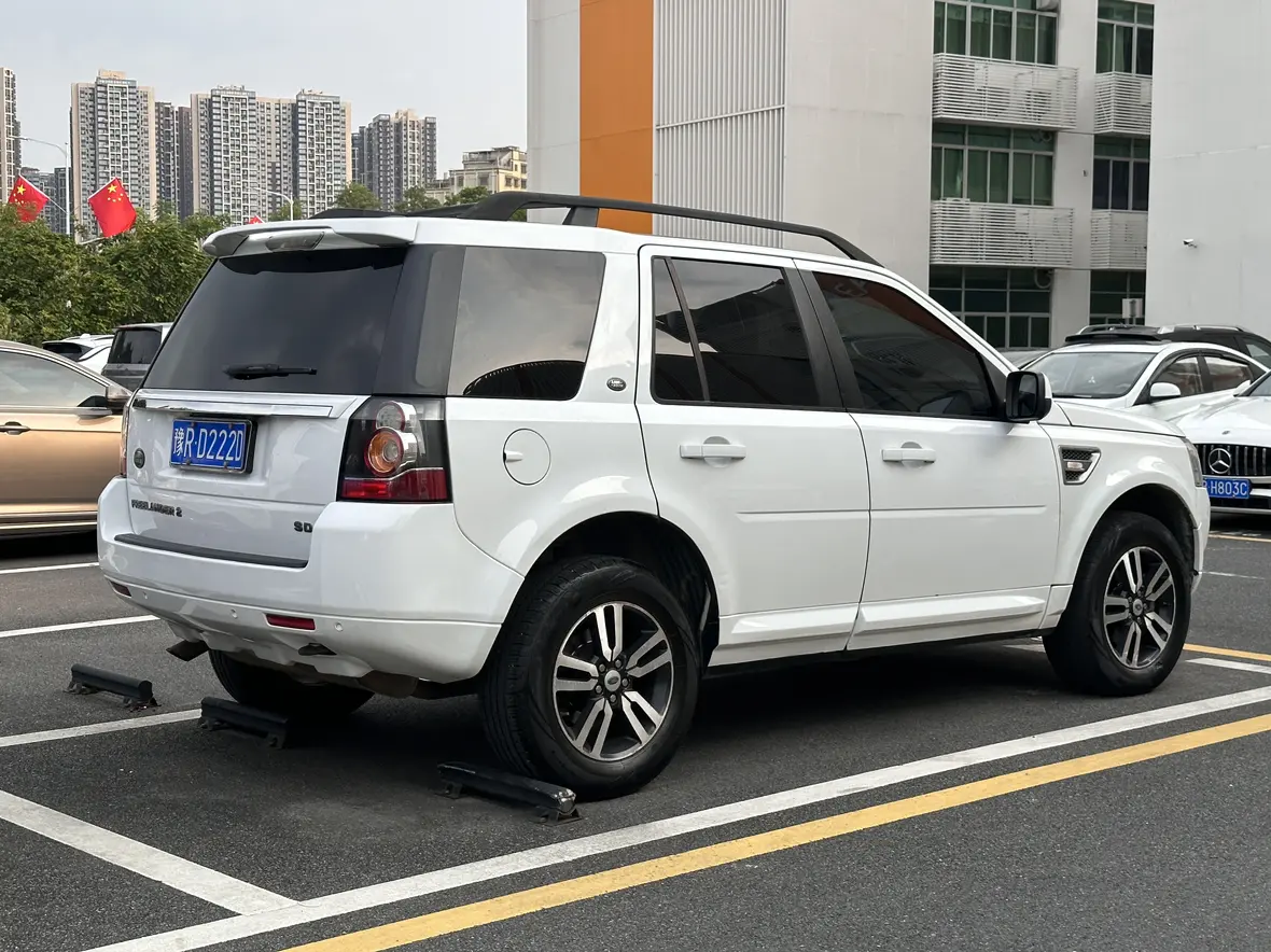 Land Rover Freelander 2