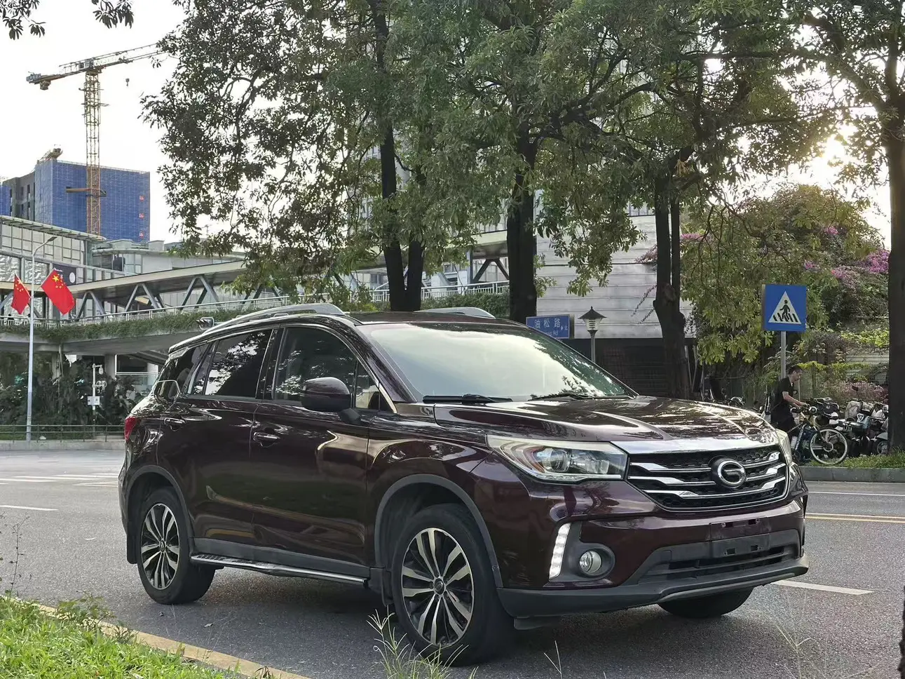 GAC Trumpchi GS4