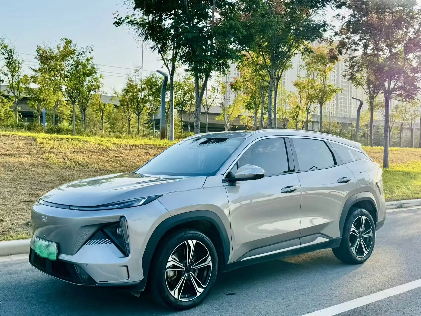 Geely Galaxy L7  из Китая