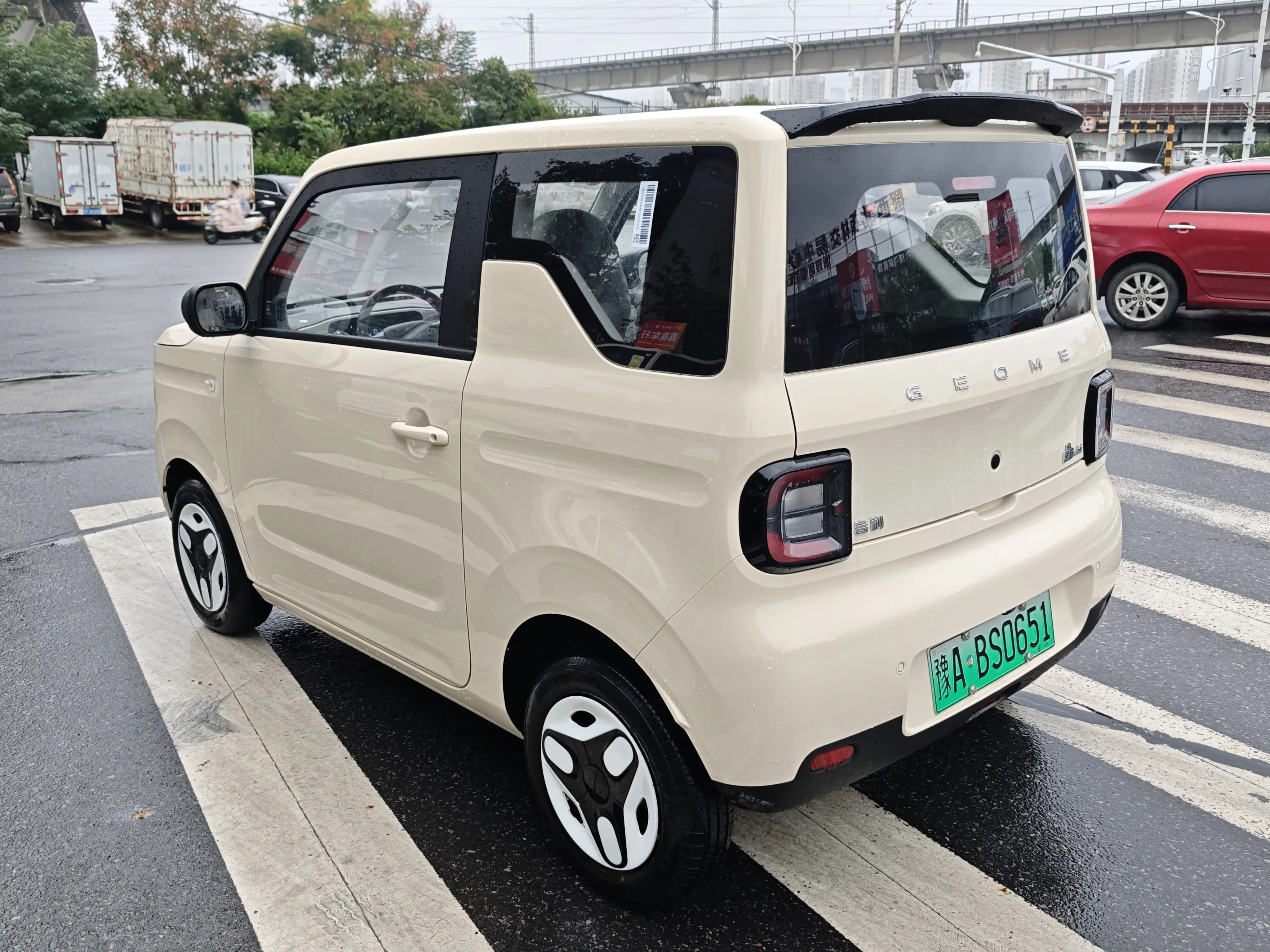 Geely Panda