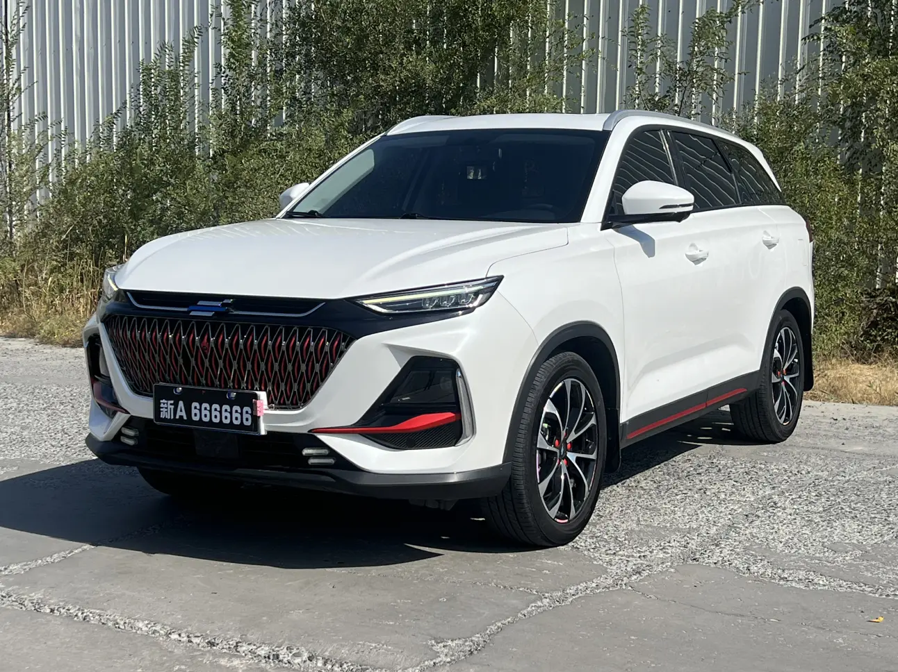 Oshan Changan Auchan X7 PLUS