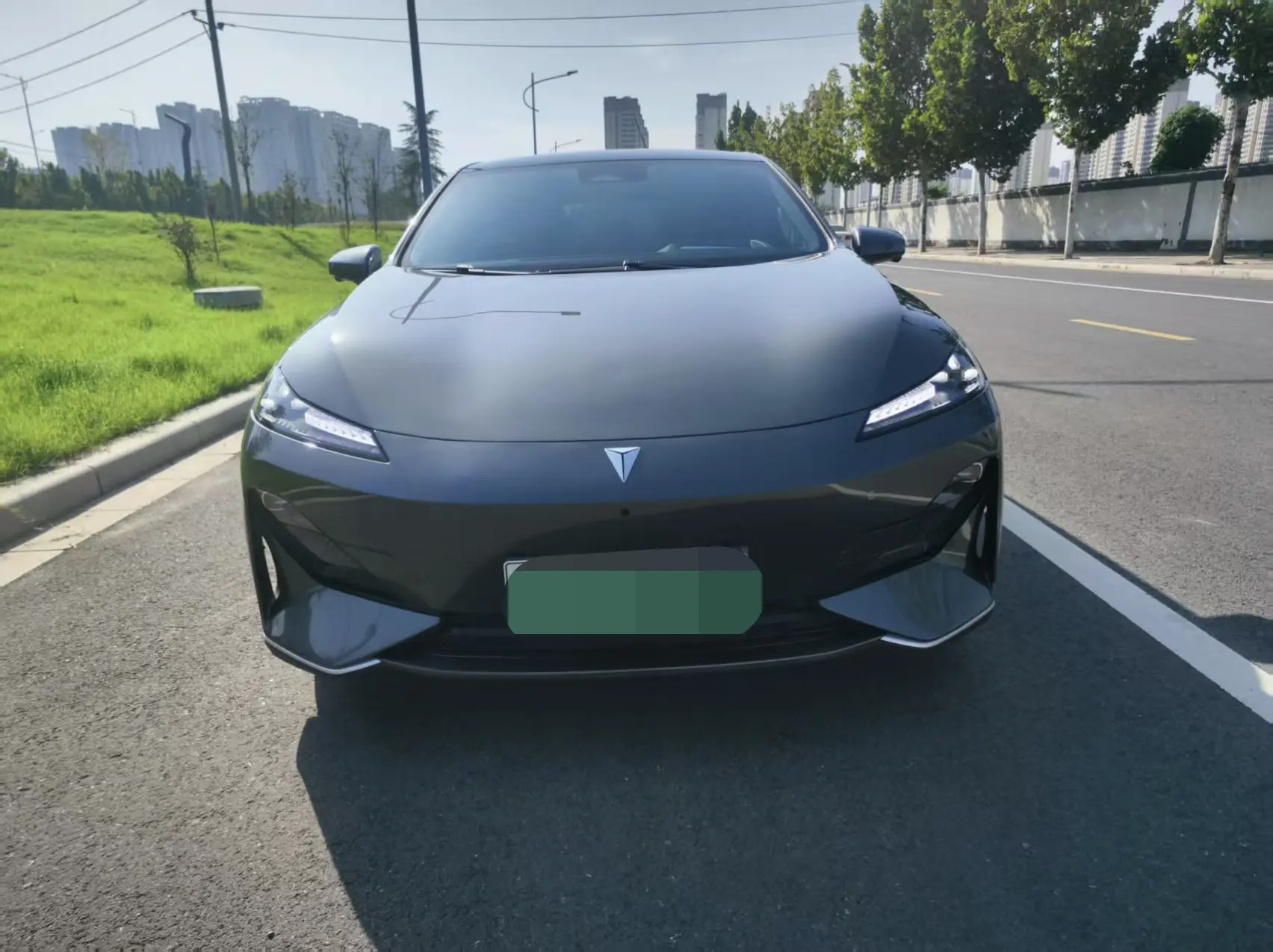 Deepal Dark blue SL03