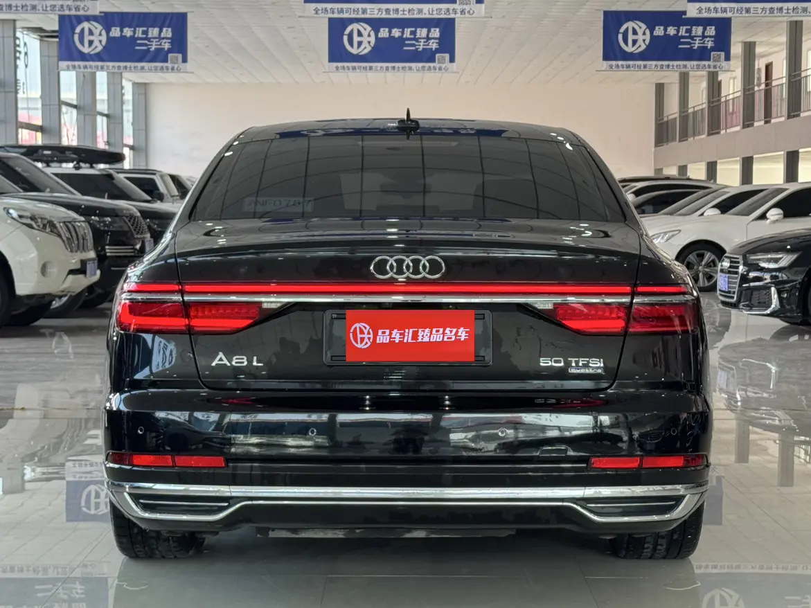 Audi A8