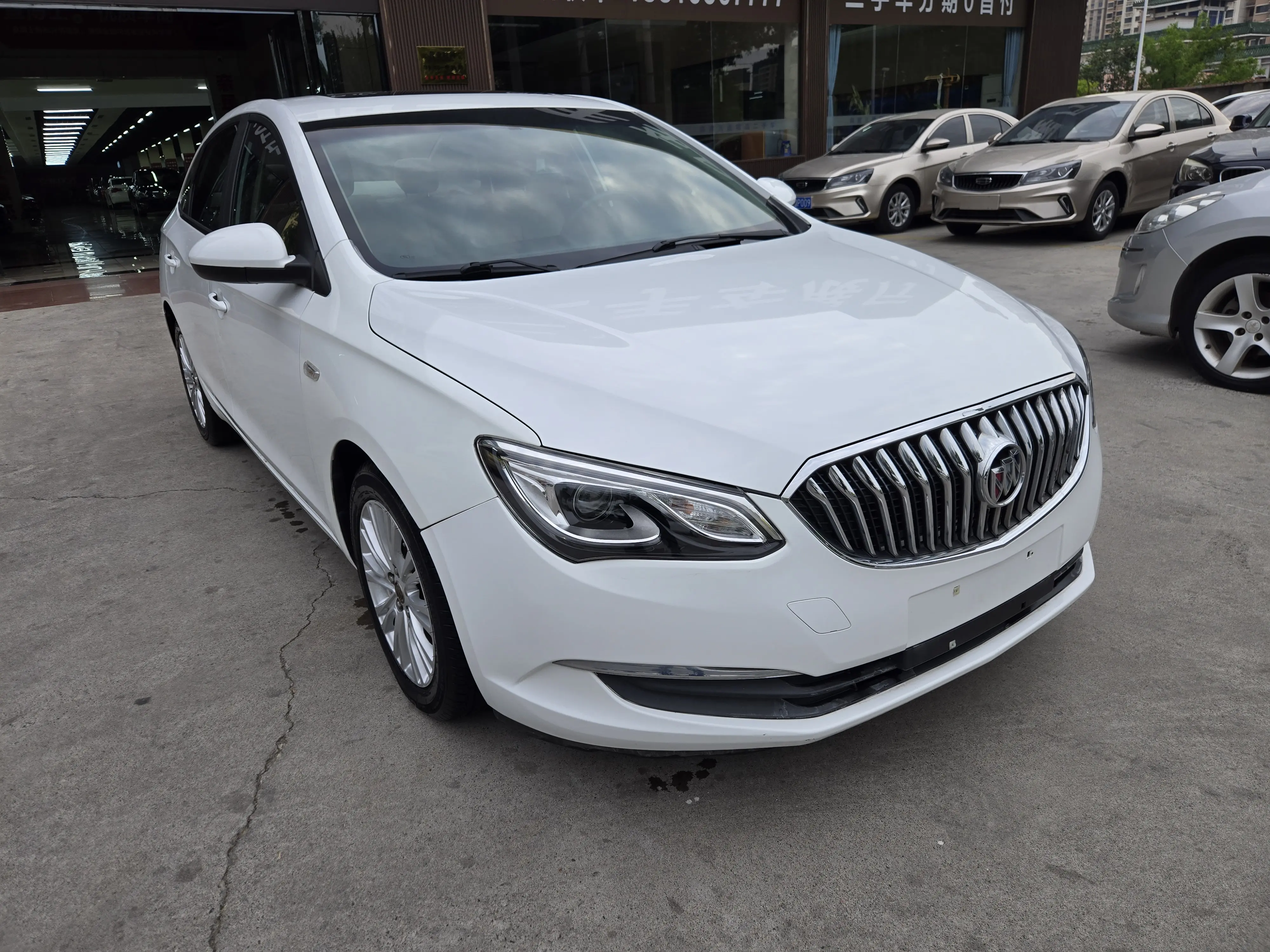 Buick Yinglang