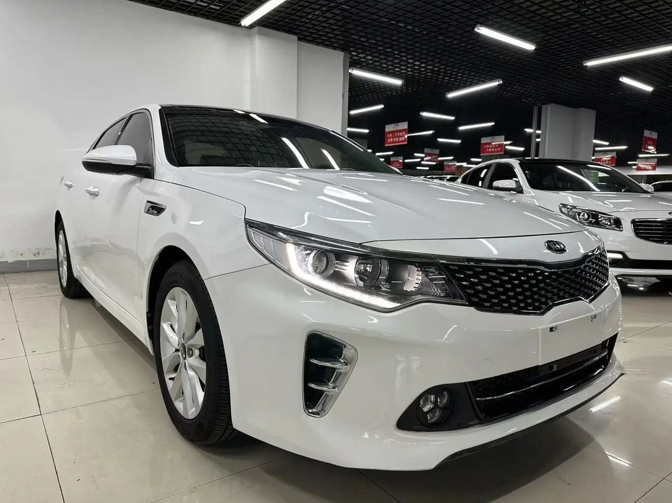 Kia K5