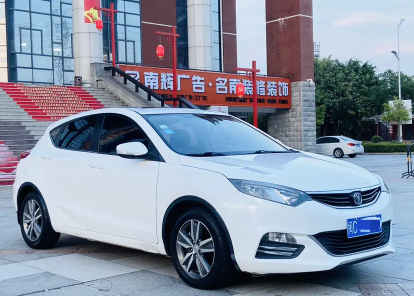 Changan Eado XT
