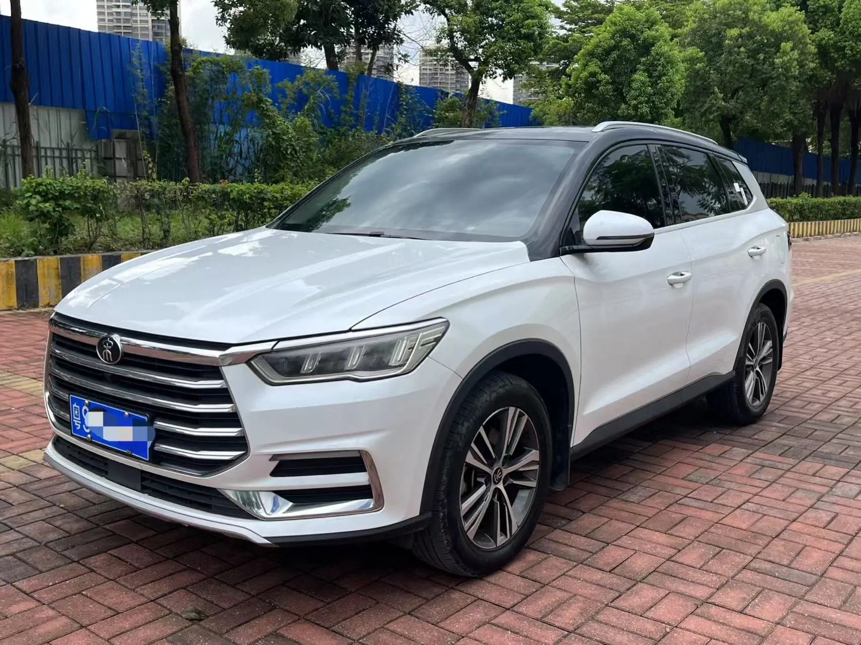 BYD Song Pro  из Китая