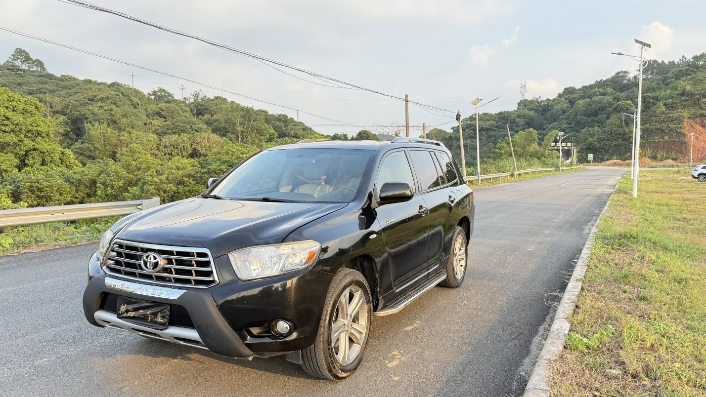 Toyota Highlander  из Китая