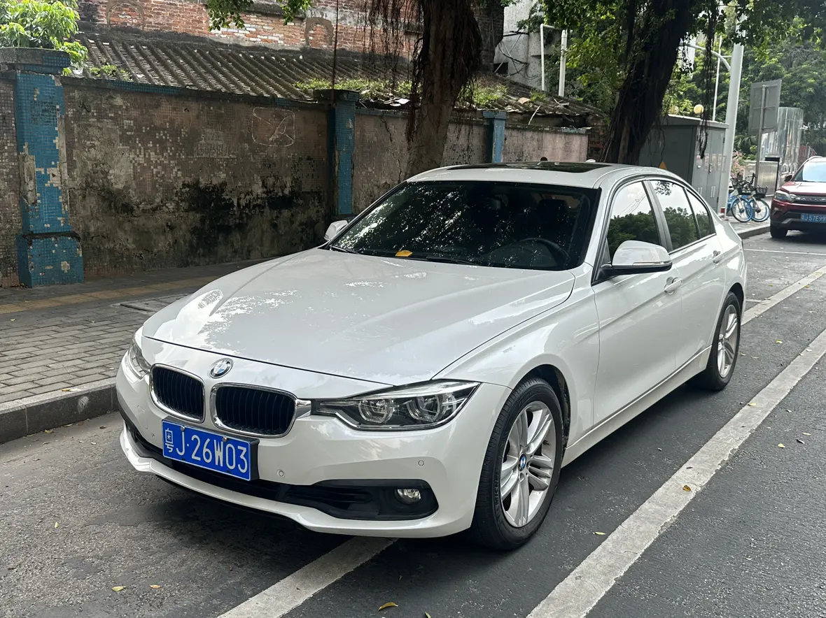 BMW 3 Series  из Китая