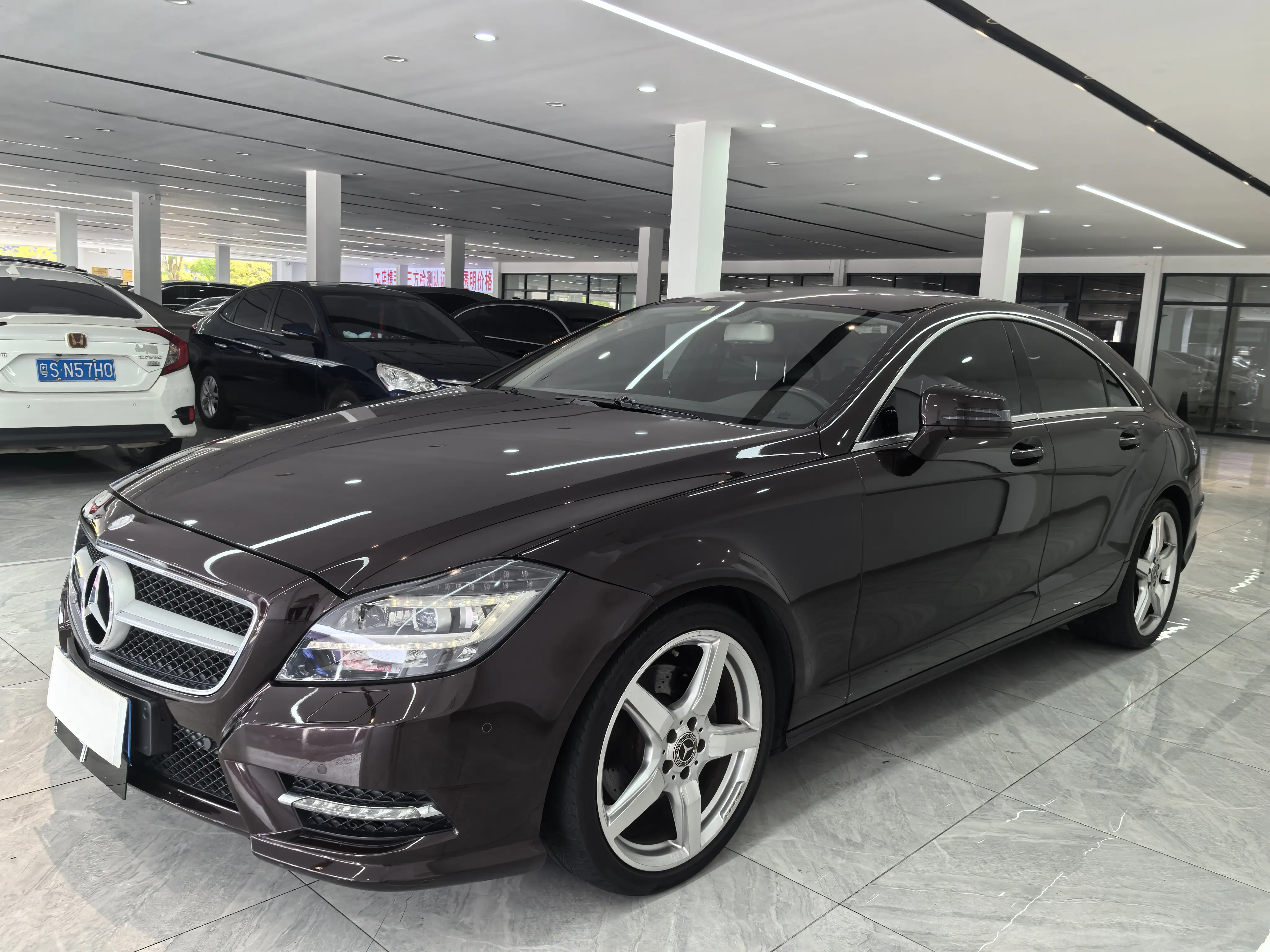 Mercedes-Benz Mercedes Benz CLS