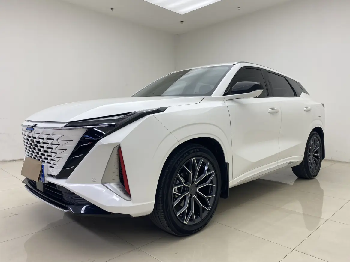 Oshan Changan Auchan Z6