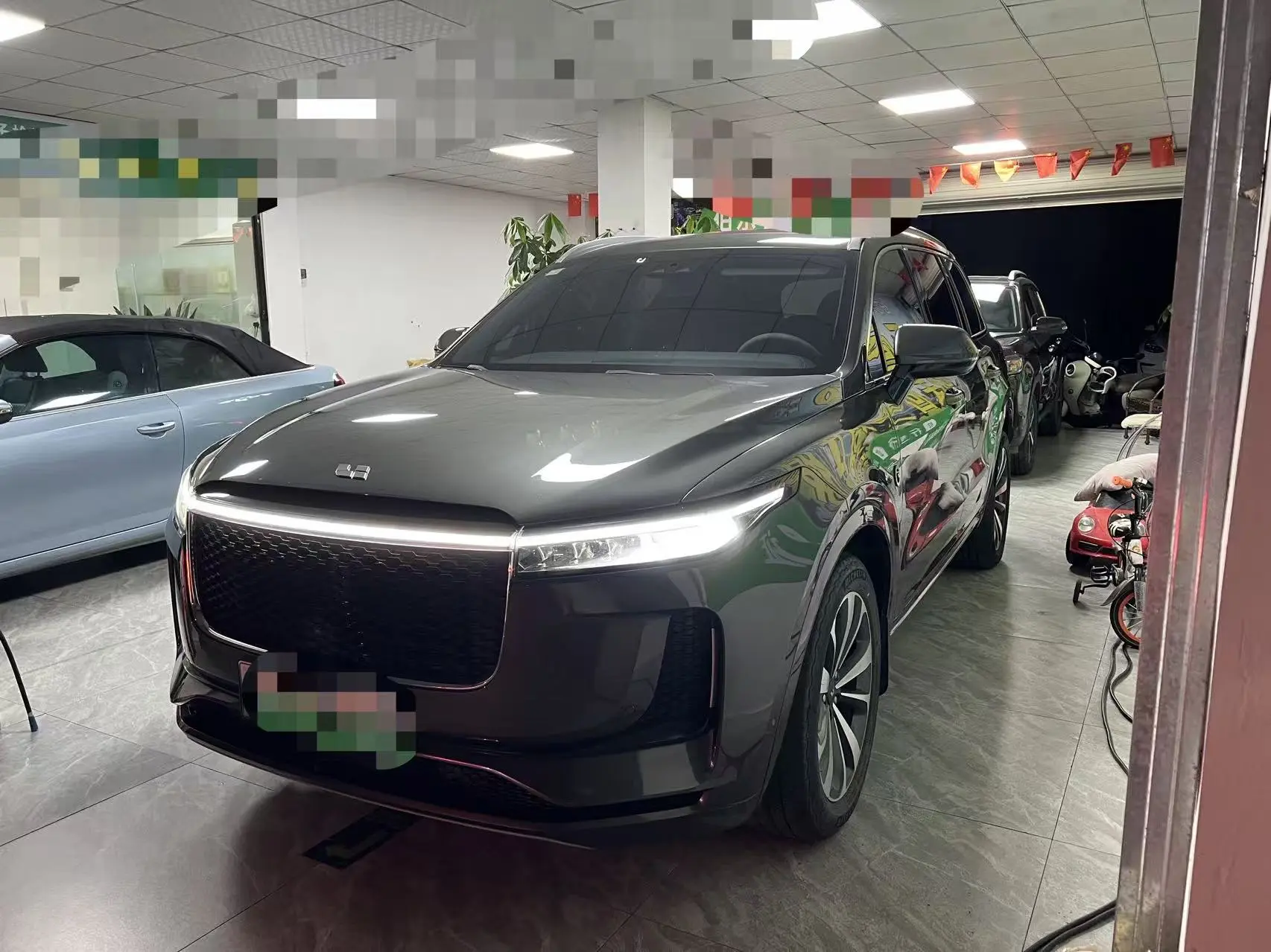 Li ONE (Ideal ONE)  из Китая