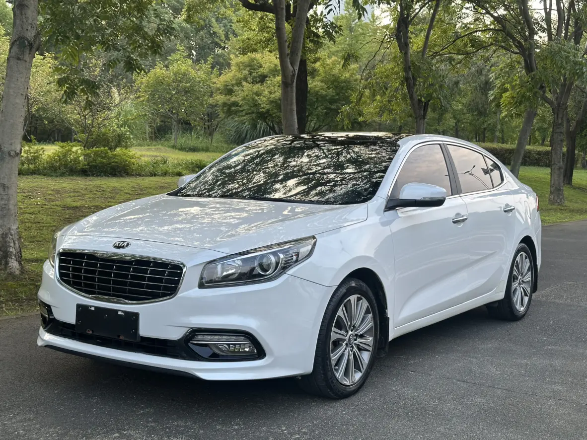Kia K4