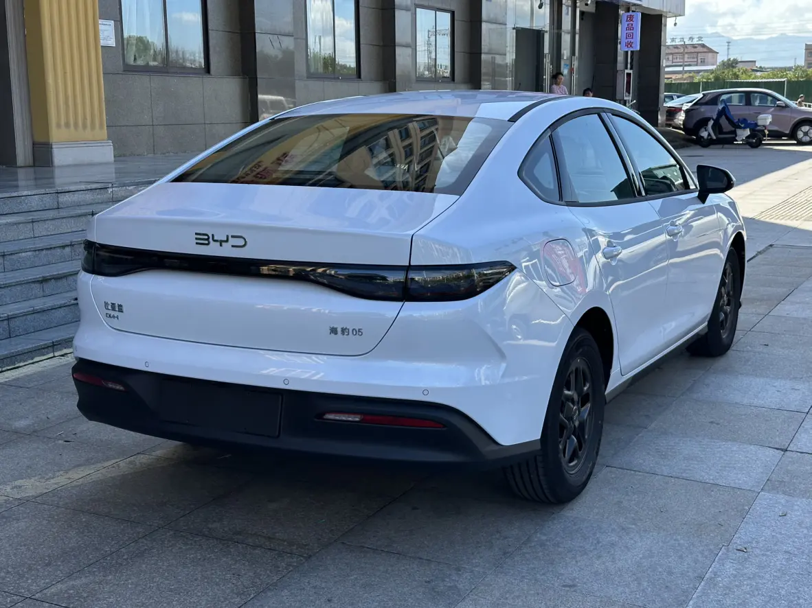 BYD Seal 05DM