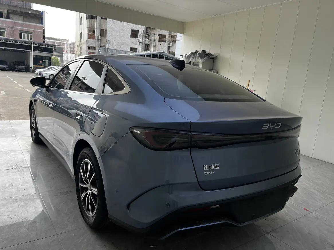 BYD Seal 06DM