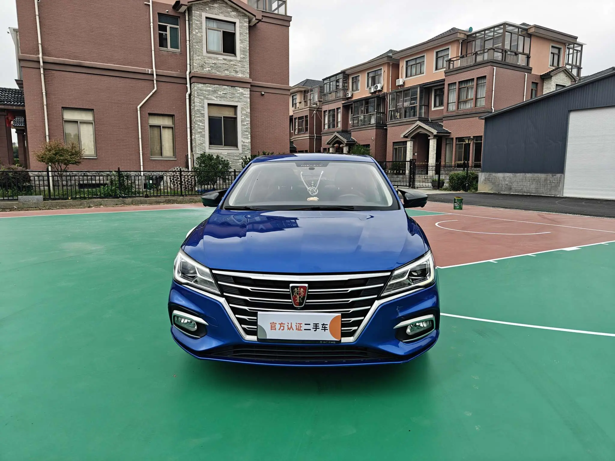 Roewe i5  из Китая