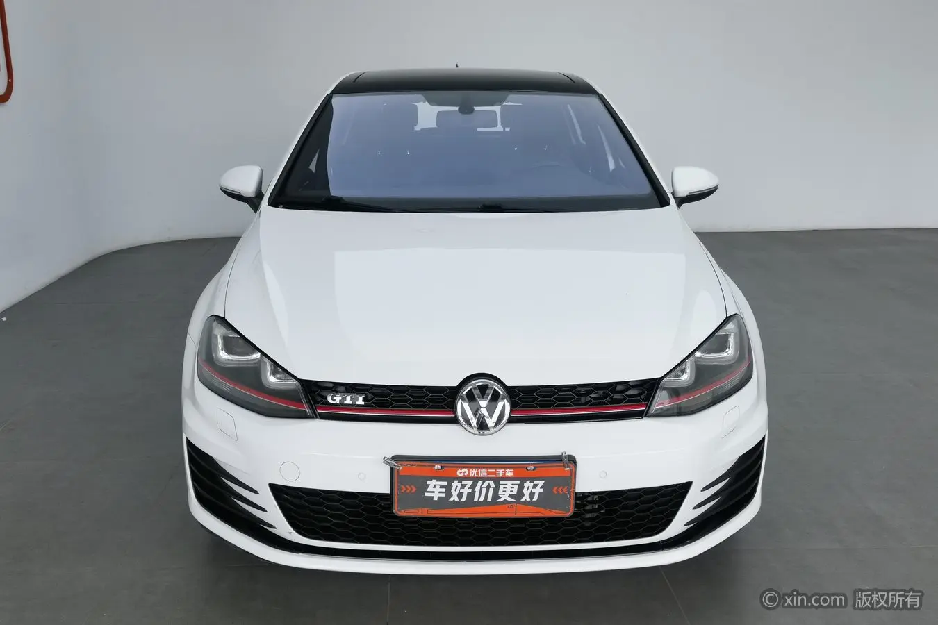 Volkswagen Golf GTI