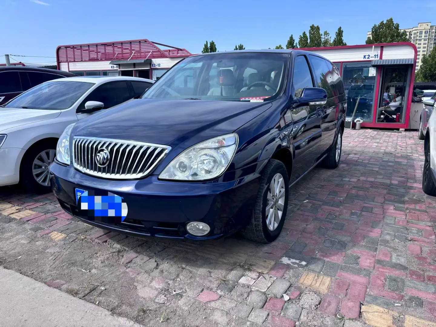 Buick GL8  из Китая
