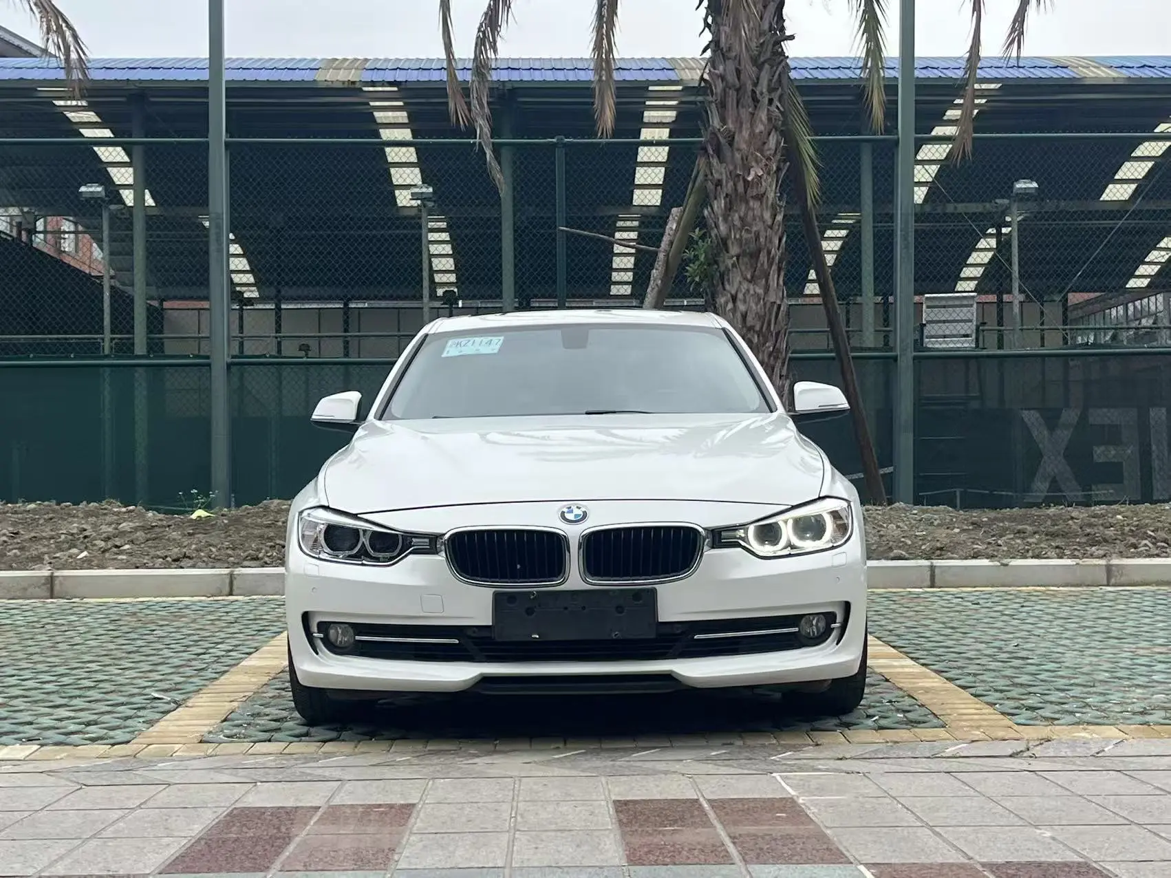 BMW 3 Series  из Китая