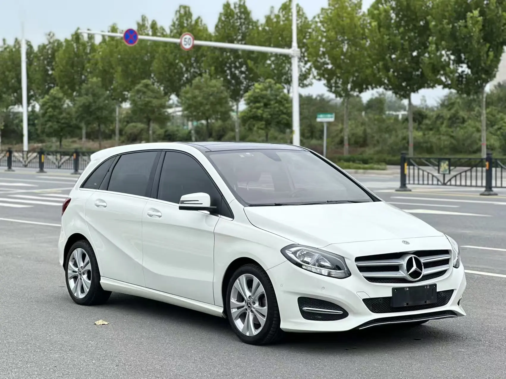 Mercedes-Benz Mercedes Benz B Class