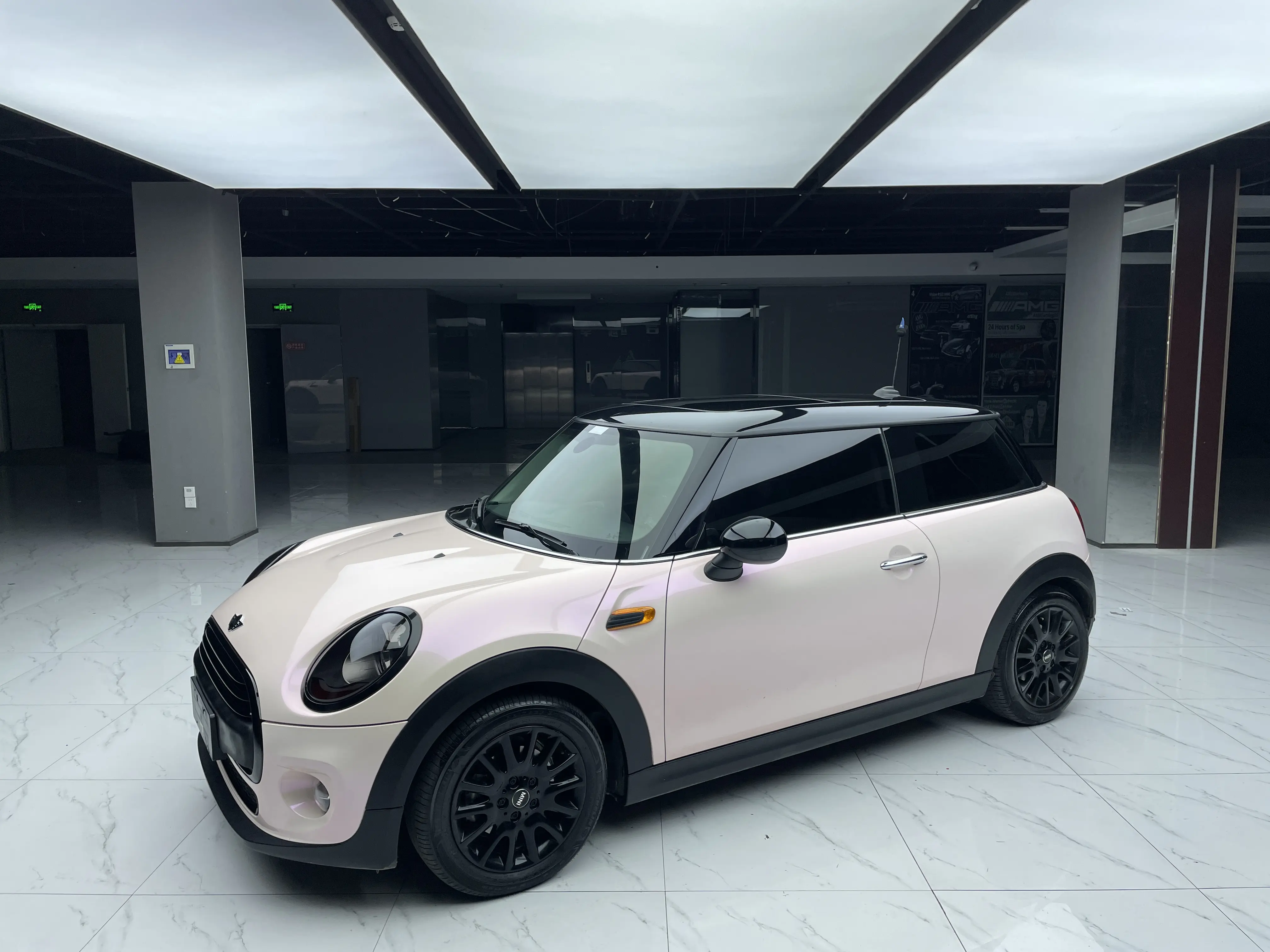 MINI MINI